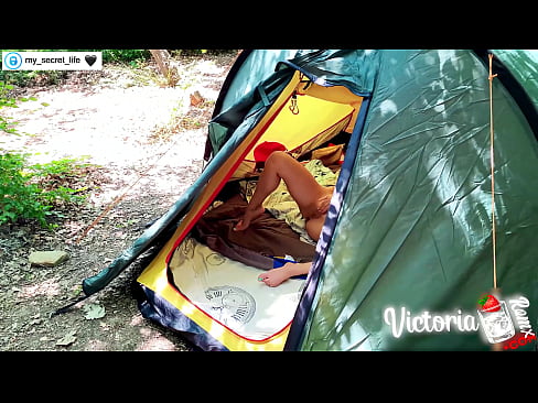 ❤️ Filmat a la càmera. Masturba apassionada de l'estrany en una tenda de campanya Porno a nosaltres ca.cassino-vulkan646.ru ﹏
