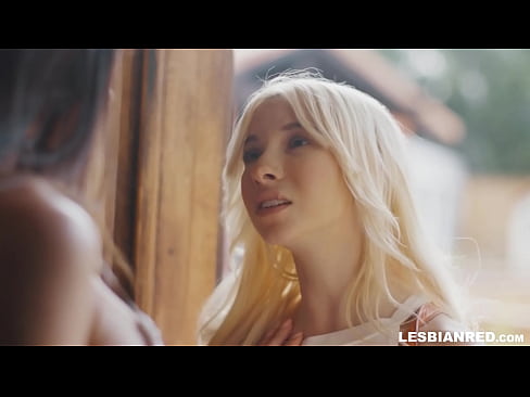 ❤️ La noia torna a casa uns mesos després i s'acaba menjant el cony de la seva madrastra Porno a nosaltres ca.cassino-vulkan646.ru ﹏